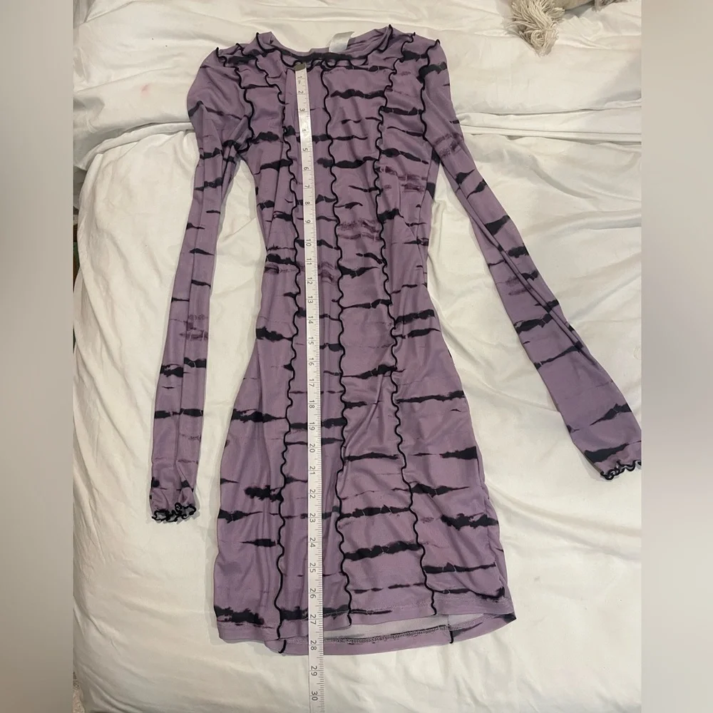 Mini Y2K long sleeve dress from H&M - Picture 2 of 5